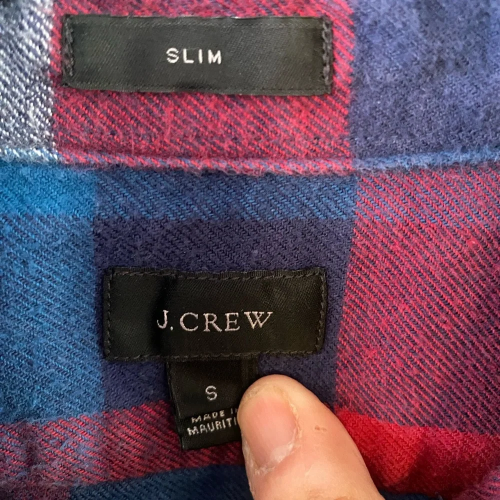 J. Crew Men's Red‎ and Blue Plaid Shirt Slim fit size small